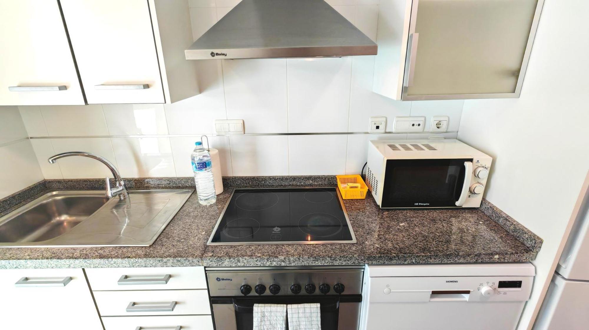 36th Floor - Highrise With Private Terrace & Amazing Sea Views Appartamento Benidorm