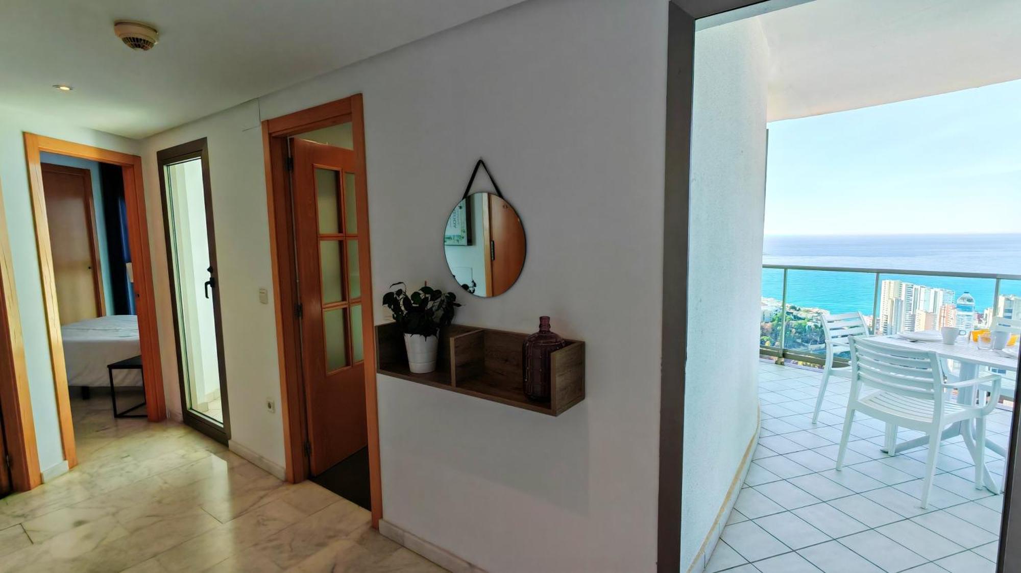 36th Floor - Highrise With Private Terrace & Amazing Sea Views Apartment *